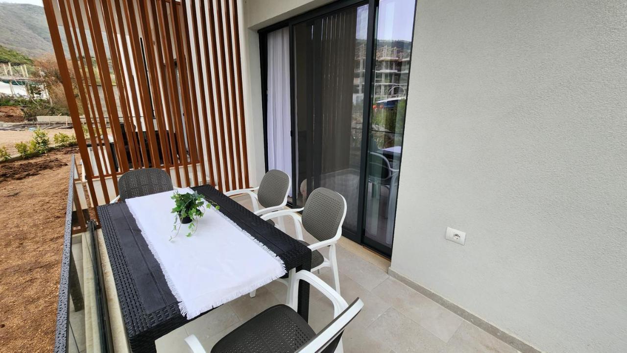 Solar Rooms And Apartments Χειμάρρα Εξωτερικό φωτογραφία