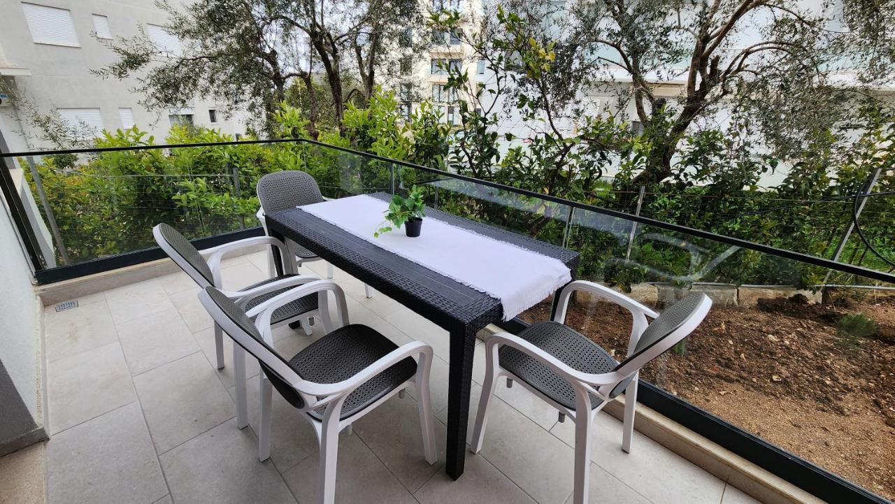 Solar Rooms And Apartments Χειμάρρα Εξωτερικό φωτογραφία