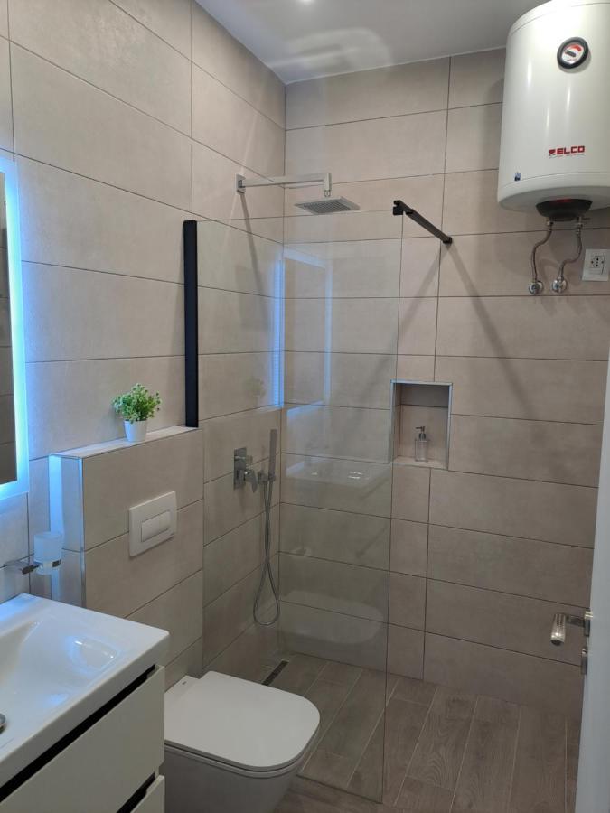 Solar Rooms And Apartments Χειμάρρα Εξωτερικό φωτογραφία